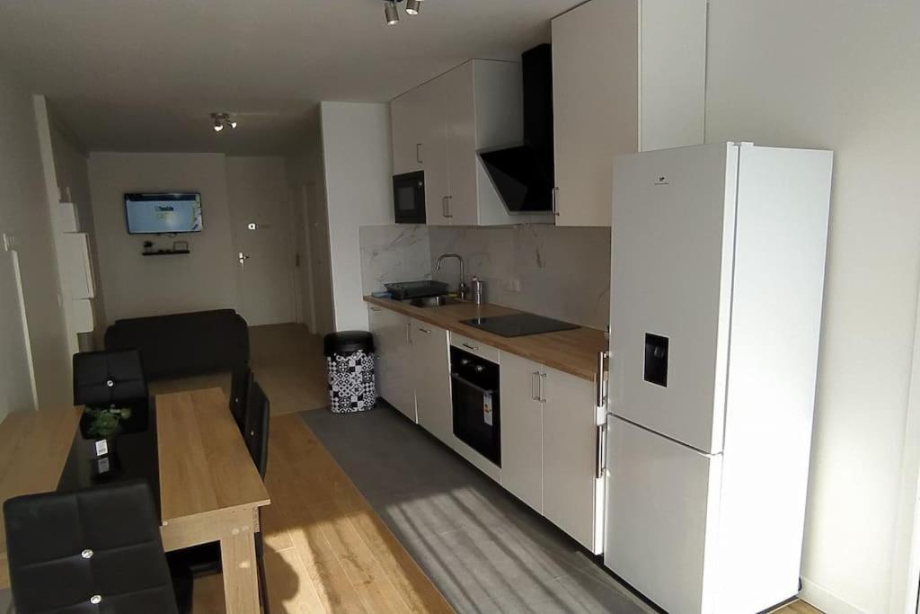 דירות ארג'נטויל Parisian Cosy Flat With Balcony מראה חיצוני תמונה
